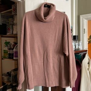 And Madi, pink color tunic turtleneck